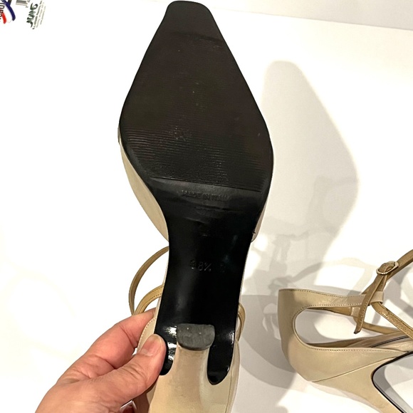 GUCCI Vintage Tan and Cream Leather T-strap High Heel - Size 38 1/2 - Picture 8 of 9